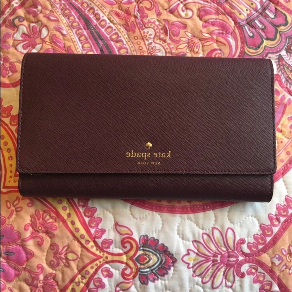 🦈Last Chance🦈Kate Spade Wallet